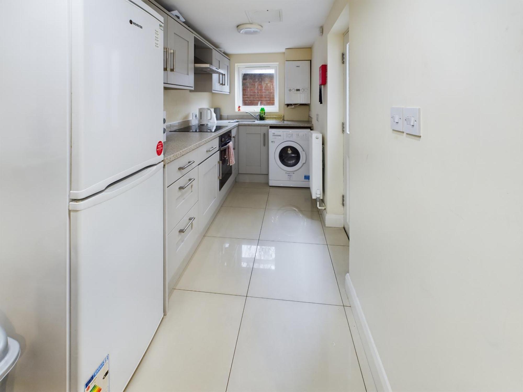 New! Classic 3br House Just 15 Mins To Centre Apartment Belfast